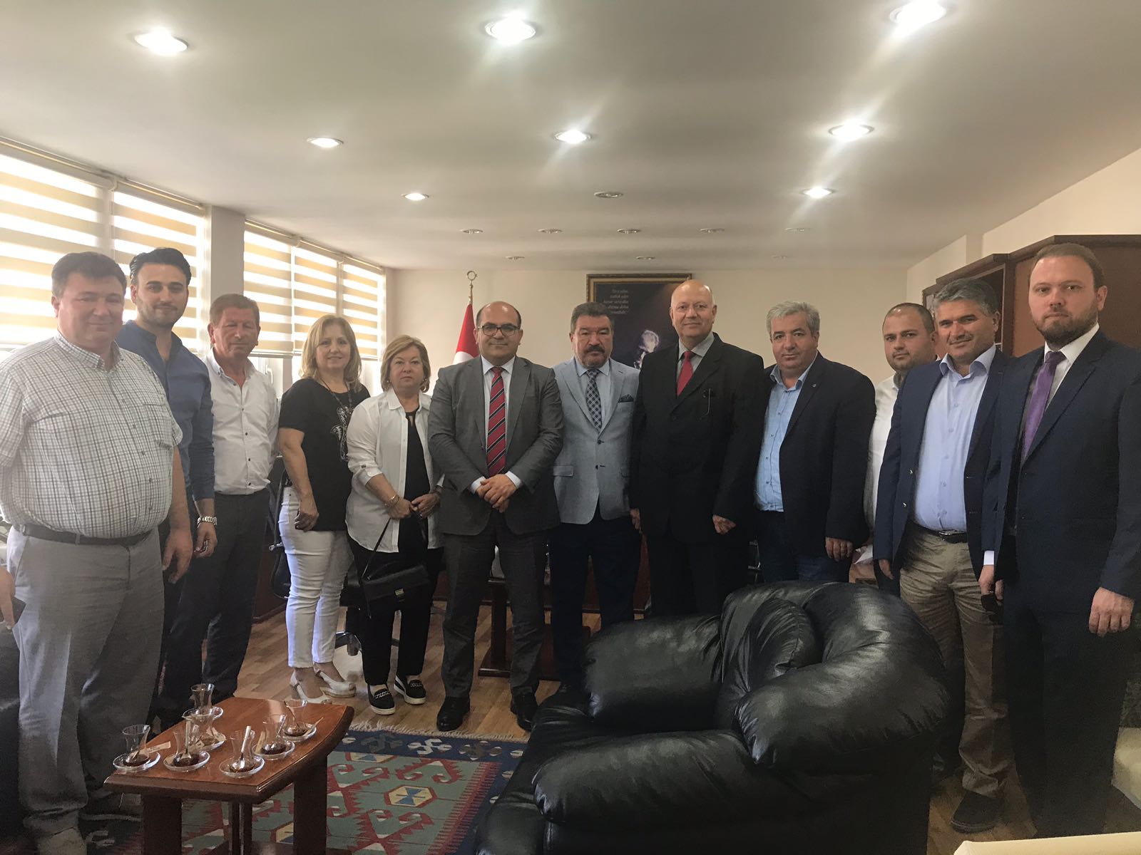 Babaeski Ticaret Borsası Meclis Kurulundan Babaeski Kaymakamımız Hakan Özarslan’a  İadeyi Ziyaret
